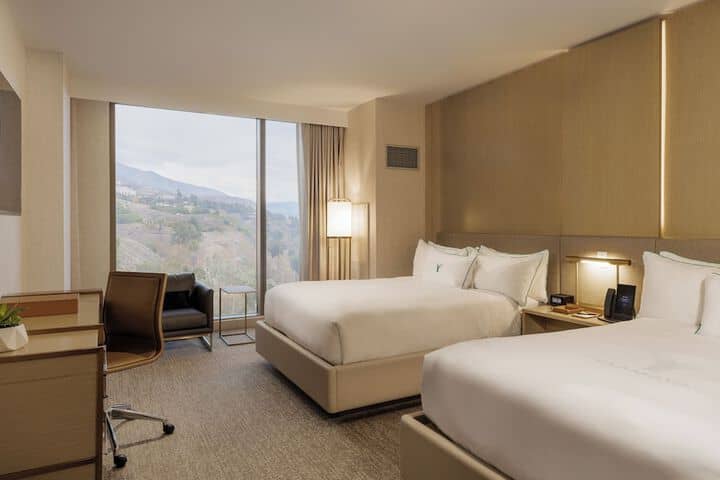 Room 20 of 58